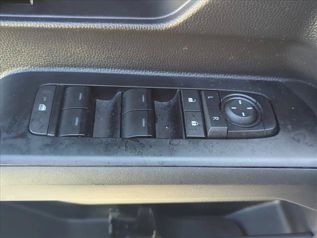 Certified 2025 Toyota Tacoma SR w/ SR Upgrade Package AWD/4WD image 8