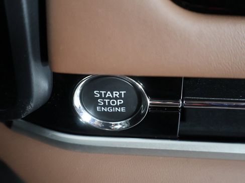 New 2026 Mitsubishi Outlander SEL image 44