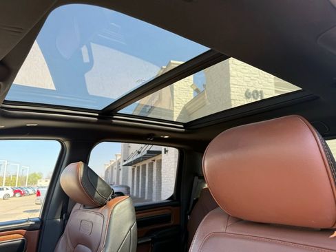 Used 2021 RAM 1500 Limited image 32