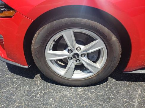 Used 2020 Ford Mustang Coupe image 27