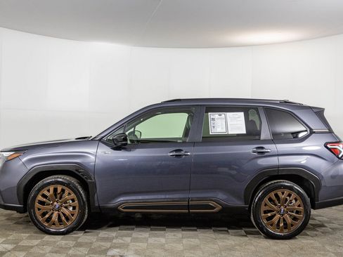 Used 2025 Subaru Forester Sport image 22