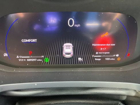 Used 2024 Acura MDX SH-AWD w/ Technology Package image 7