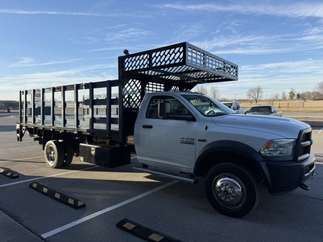 Used 2017 RAM 5500 Tradesman w/ Payload Upgrade Package AWD/4WD image 3