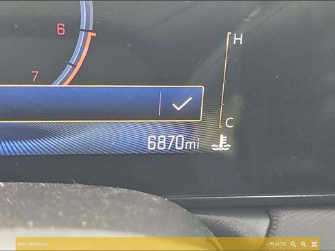 Used 2025 Chevrolet TrailBlazer ACTIV w/ Convenience Package image 13