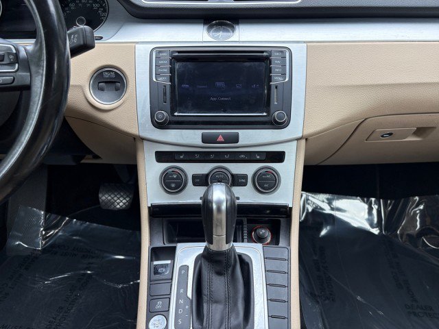 Used 2016 Volkswagen CC Sport FWD image 11