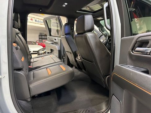 Used 2024 GMC Sierra 3500 AT4 w/ AT4 Premium Plus Package AWD/4WD image 40
