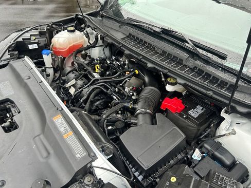 Used 2019 Ford Edge SE w/ SE Fleet Driver's Package image 30