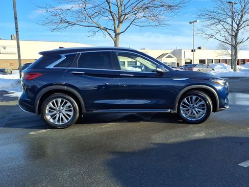 Certified 2023 INFINITI QX50 Luxe image 4