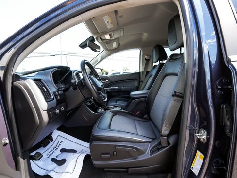 Used 2018 Chevrolet Colorado Z71 w/ Centennial Edition AWD/4WD image 29