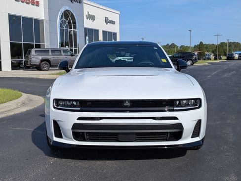 New 2026 Dodge Charger R/T AWD/4WD image 8