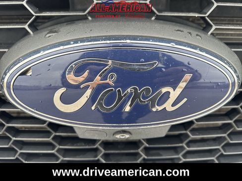 Used 2023 Ford Transit 350 XLT image 31