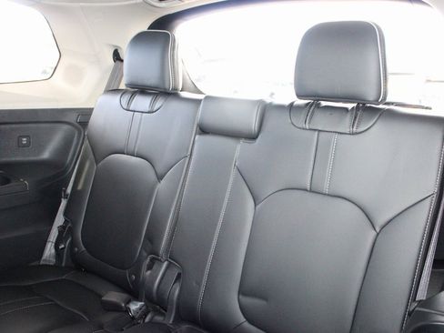 Used 2025 Honda Pilot Elite image 54