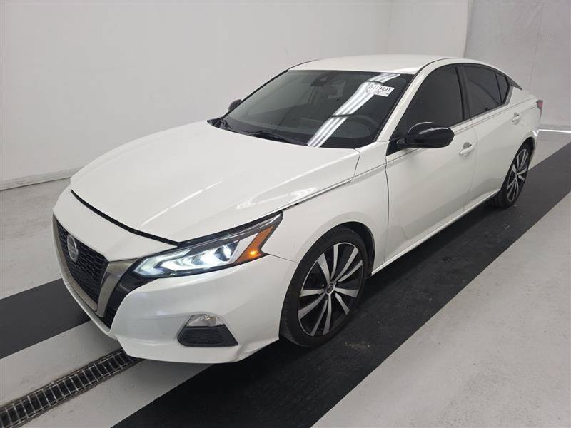 Used 2020 Nissan Altima 2.5 SR FWD image 1