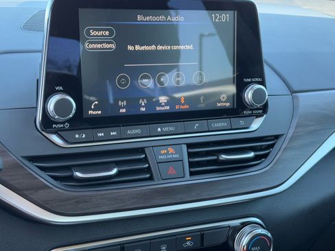 New 2025 Nissan Altima 2.5 SV image 24