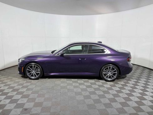 Used 2022 BMW 230i Coupe w/ Convenience Package RWD image 4