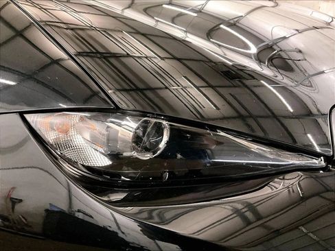 Used 2023 MAZDA MX-5 Miata Grand Touring RWD image 25