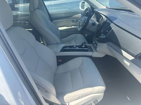 Used 2023 Volvo XC90 B6 Plus w/ Protection Package Premier AWD/4WD image 21