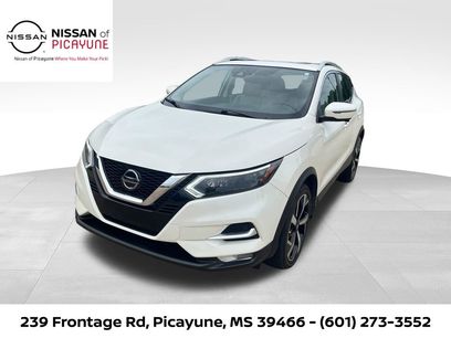 Certified 2022 Nissan Rogue Sport SL w/ Premium Package