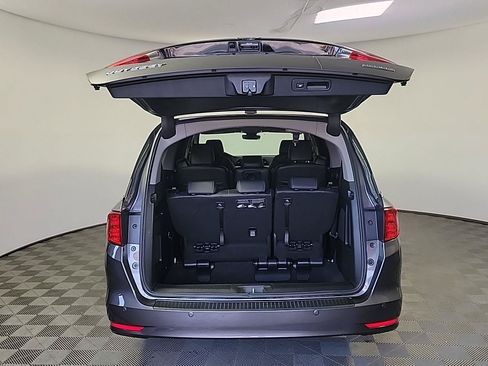 Certified 2024 Honda Odyssey Touring image 6
