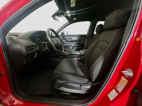 Used 2024 Honda HR-V Sport image 13