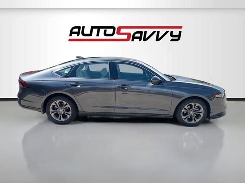 Used 2024 Honda Accord EX image 8