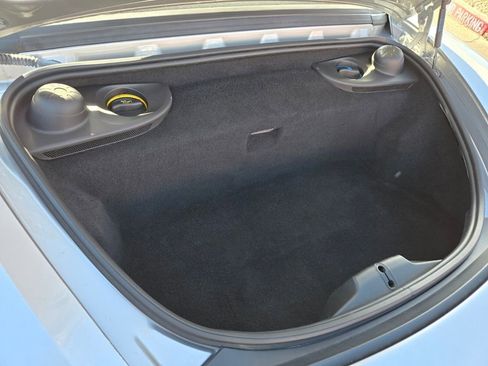 Used 2017 Porsche 718 Boxster S image 15