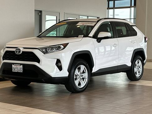 Certified 2021 Toyota RAV4 XLE AWD/4WD image 8