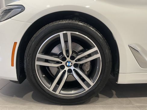 Certified 2023 BMW 530i xDrive w/ Convenience Package AWD/4WD image 7