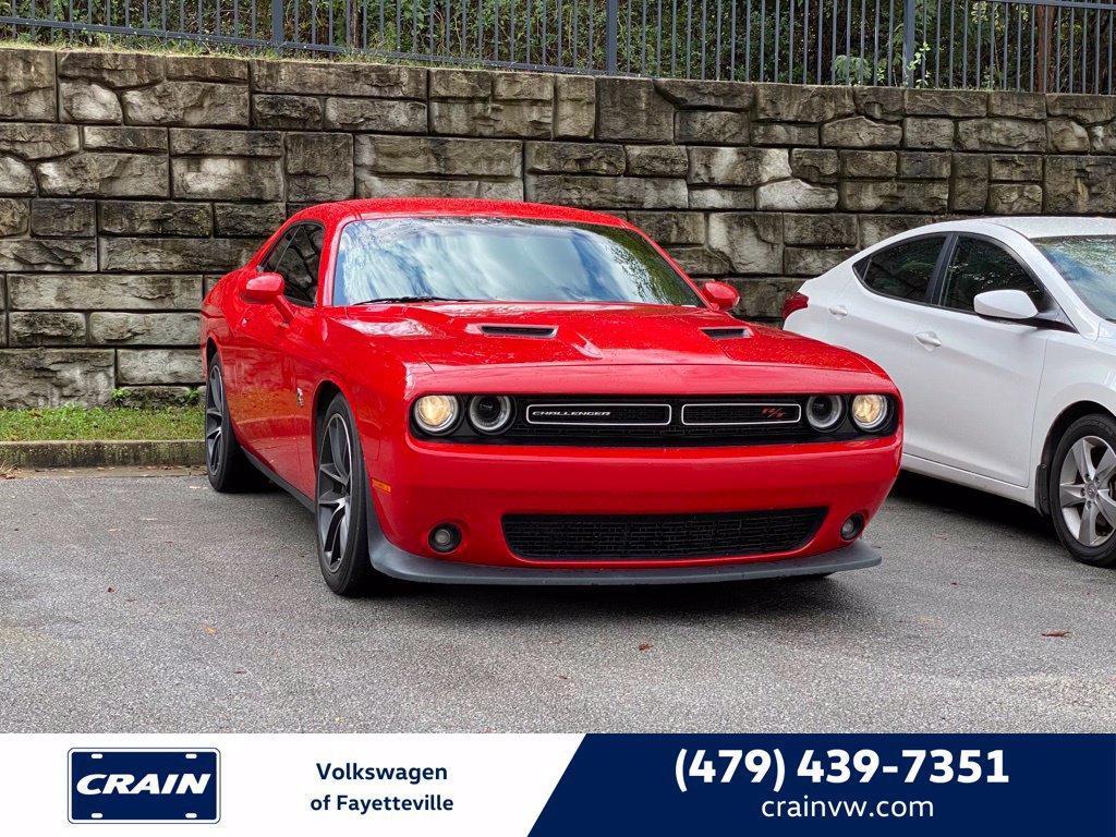 Used 2017 Dodge Challenger R/T Scat Pack w/ Leather Interior Group RWD image 1
