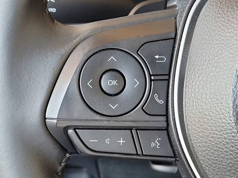 Certified 2025 Toyota Corolla XSE FWD image 29