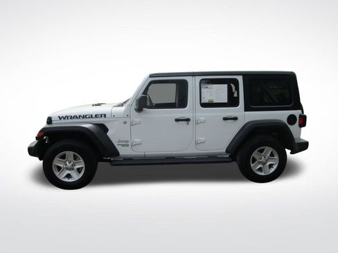 Used 2019 Jeep Wrangler Unlimited Sport AWD/4WD image 3