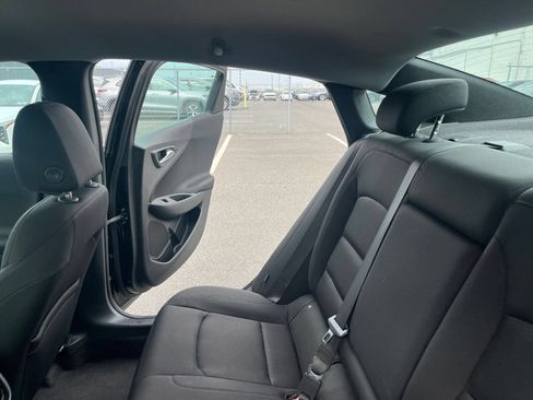 Used 2020 Chevrolet Malibu LT FWD image 38