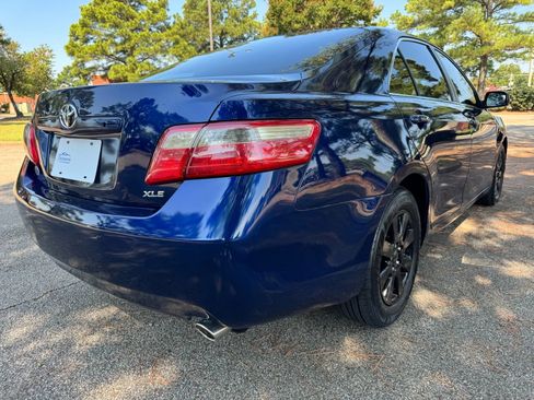 Used 2007 Toyota Camry XLE image 7