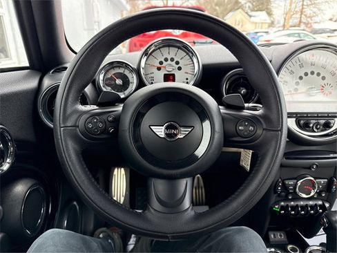 Used 2013 MINI Cooper S image 17