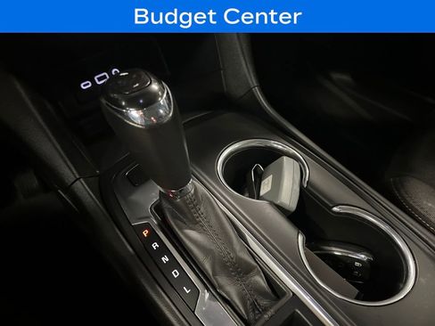 Used 2019 Chevrolet Equinox LT w/ Driver Convenience Package image 24