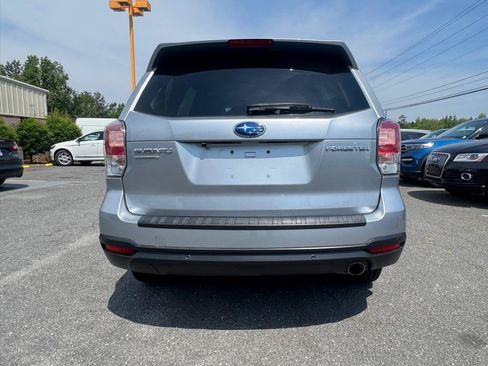 Used 2018 Subaru Forester 2.5i Limited AWD/4WD image 6