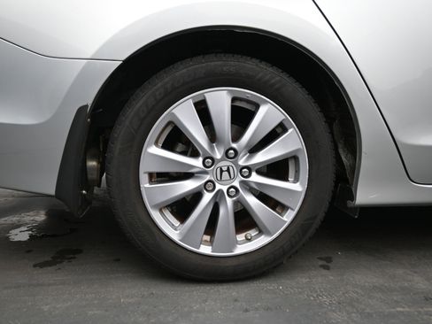 Used 2012 Honda Accord EX-L image 9