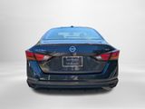 Used 2022 Nissan Altima 2.5 SV image 5