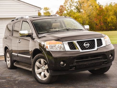 Used 2011 Nissan Armada SL w/ DVD FES Pkg image 32