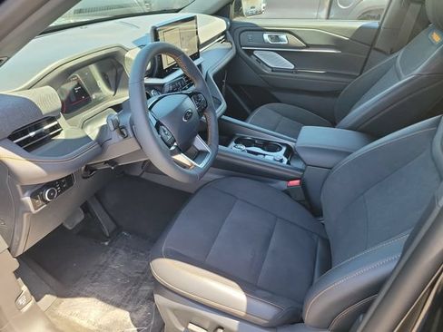 New 2026 Ford Explorer Tremor w/ Tremor Ultimate Package AWD/4WD image 24