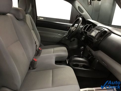 Used 2014 Toyota Tacoma 2WD Regular Cab image 34