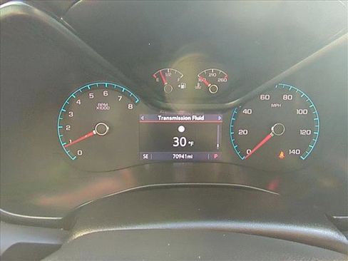 Used 2020 Chevrolet Colorado ZR2 image 11