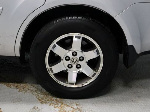 Used 2011 Honda Pilot Touring image 19