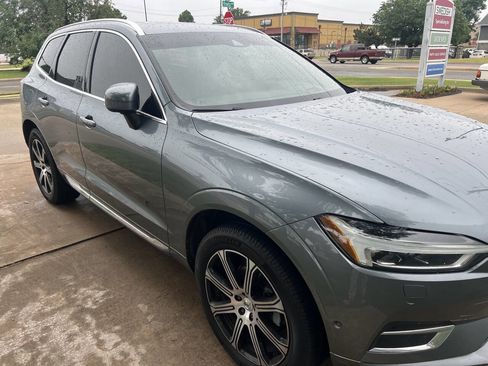Used 2020 Volvo XC60 T5 Inscription FWD image 4