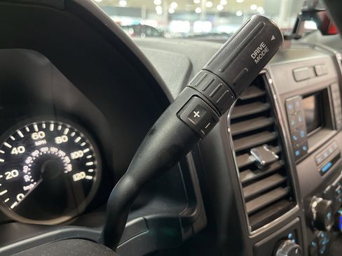 Used 2018 Ford F150 XLT image 23