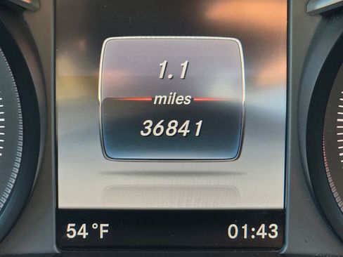 Used 2018 Mercedes-Benz C 300 Sedan image 25