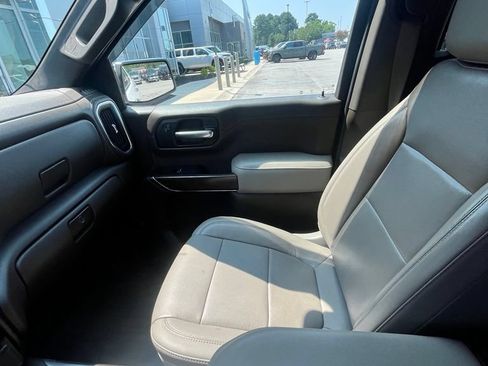Used 2019 GMC Sierra 1500 SLT w/ SLT Premium Plus Package AWD/4WD image 6