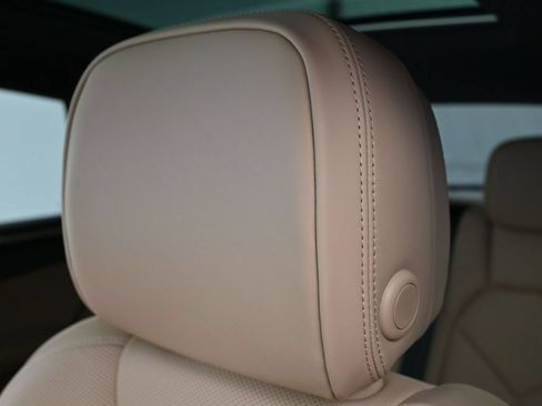Certified 2026 Porsche Macan AWD/4WD image 20