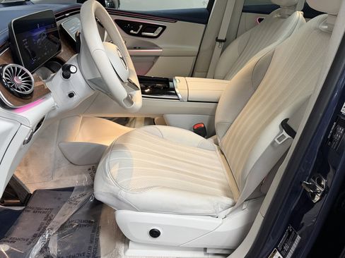 Certified 2023 Mercedes-Benz EQE 500 4MATIC SUV image 25
