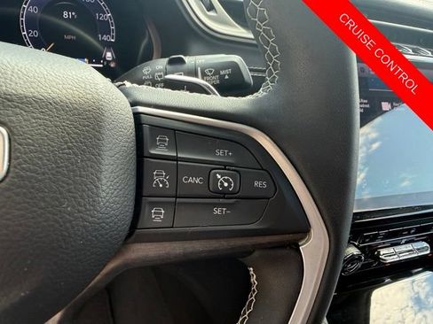 Used 2023 Jeep Grand Cherokee L Limited AWD/4WD image 42
